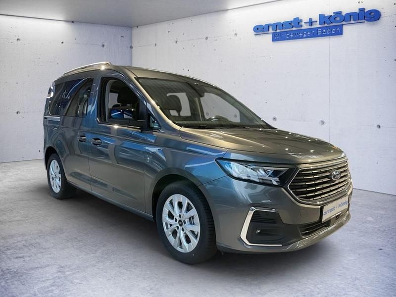 Neu Ford Tourneo Titanium 2025