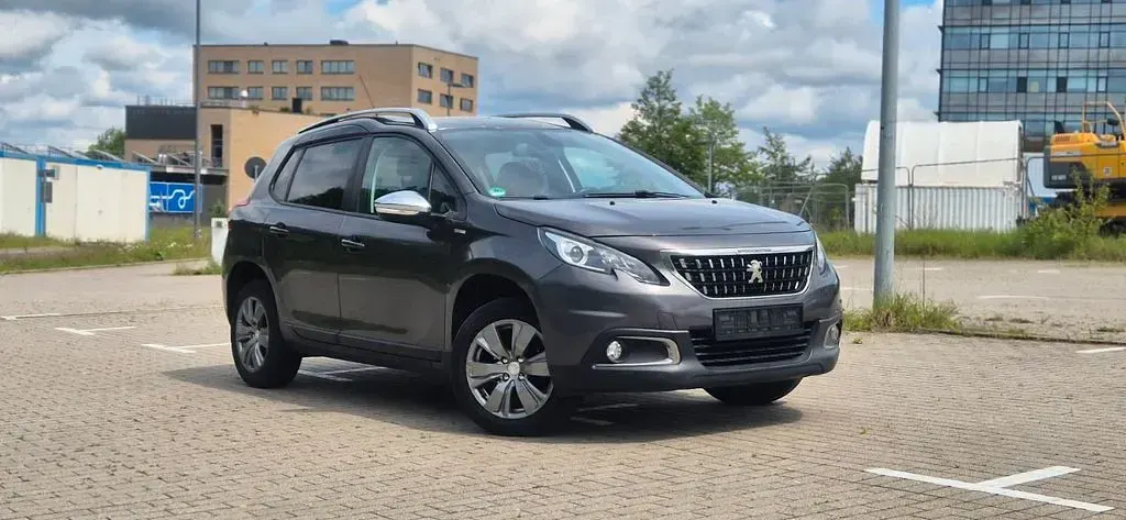 Gebraucht Peugeot 2008 Style 83 PS (61 kW) 2018 Grau SUV