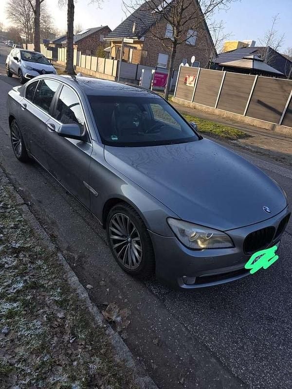 Second-hand BMW 730 245 CP (180 kW) 2011 Berlinǎ