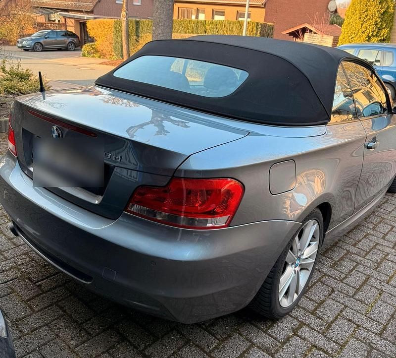 Gebraucht BMW 120 Cabriolet M Sport 177 PS (130 kW) 2012 Grau Cabrio
