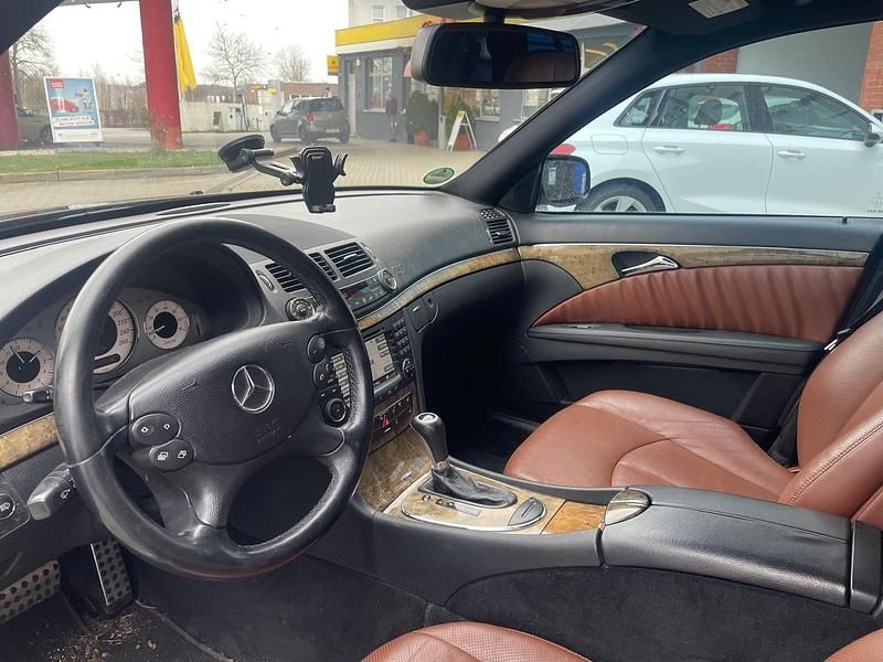Gebraucht Mercedes E350 272 PS (200 kW) 2006 Schwarz Kombi