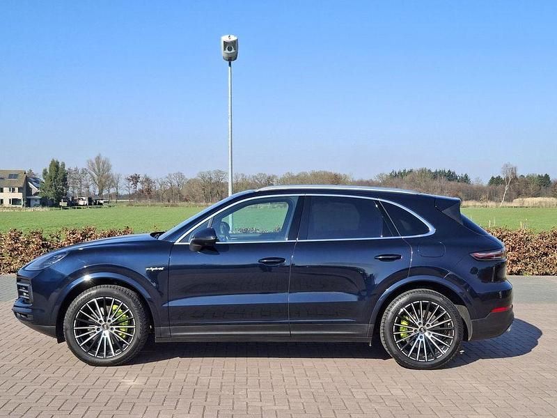 Gebraucht Porsche Cayenne 462 PS (339 kW) 2018 Blau SUV