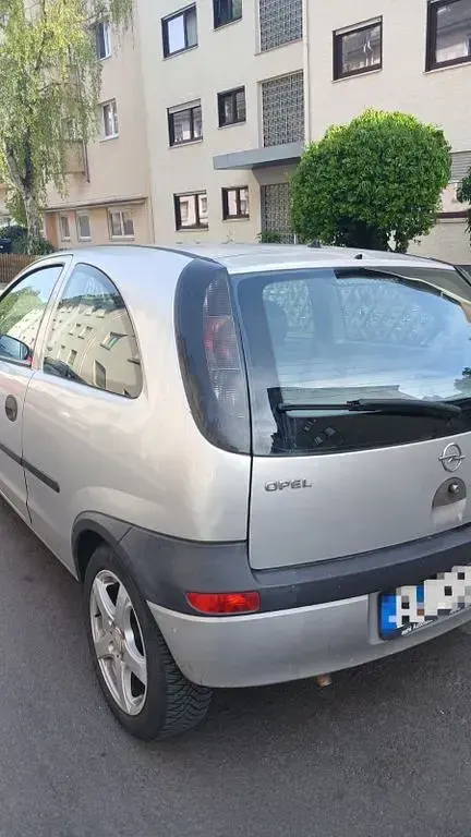 Occasion Opel Corsa 75 ch (55 kW) 2002 Argent Citadine
