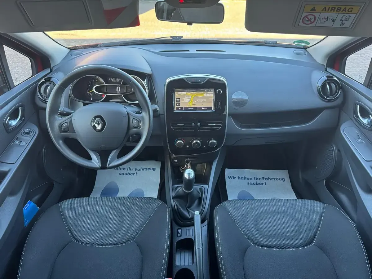 Gebraucht Renault Clio GrandTour 90 PS (66 kW) 2015 Rot Kombi