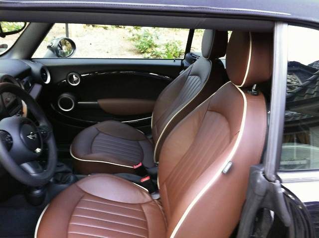 Occasion Mini Cooper Cabriolet 122 PK (89 kW) 2011 Zwart Cabriolet