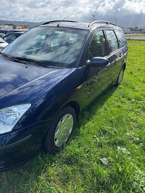 Gebraucht Ford Focus 101 PS (74 kW) 2004 Kombi