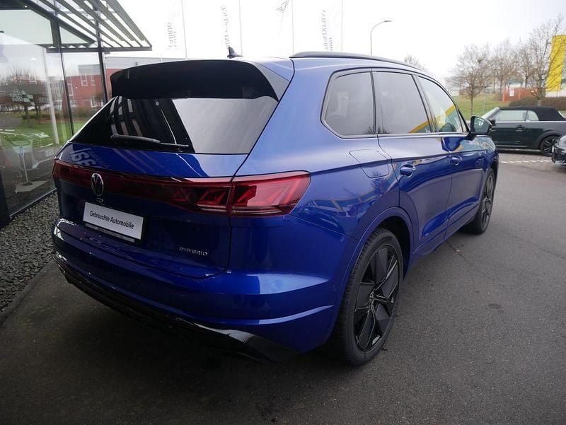 Gebraucht VW Touareg R 340 PS (250 kW) 2024 Blau SUV