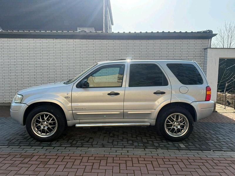Gebraucht Ford Maverick 197 PS (144 kW) 2002 Silber SUV