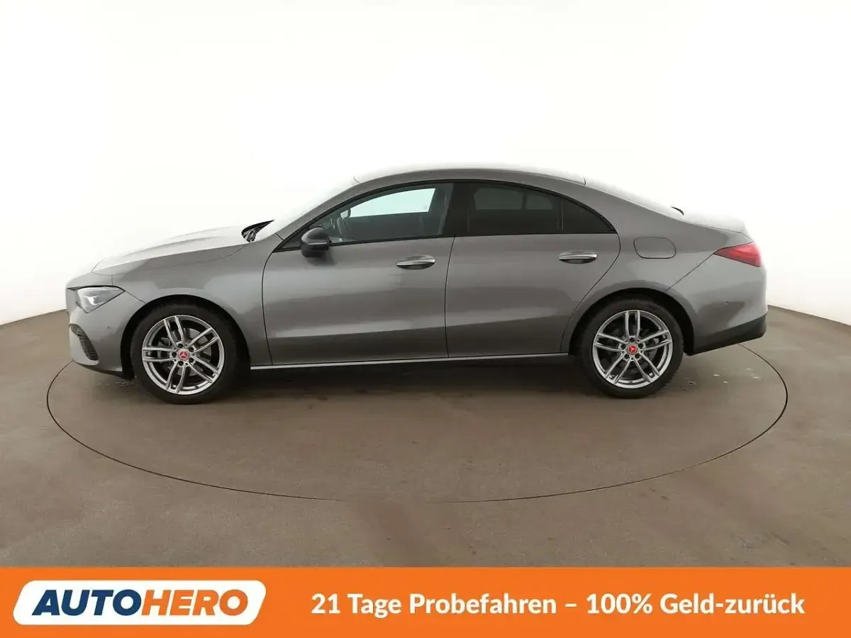 Gebraucht Mercedes CLA180 Progressive 150 PS (110 kW) 2023 Grau Limousine