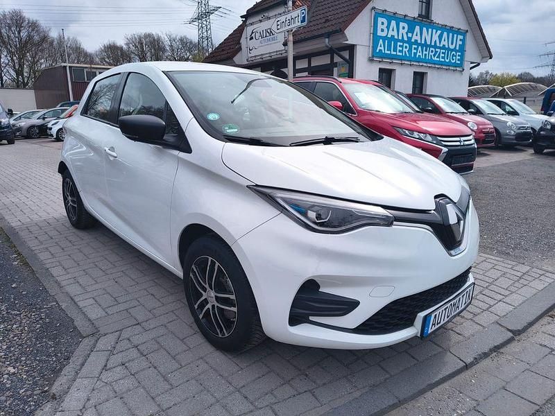 Gebraucht Renault Zoe Life 50 kW (69 PS) 2020 Weiß Kleinwagen