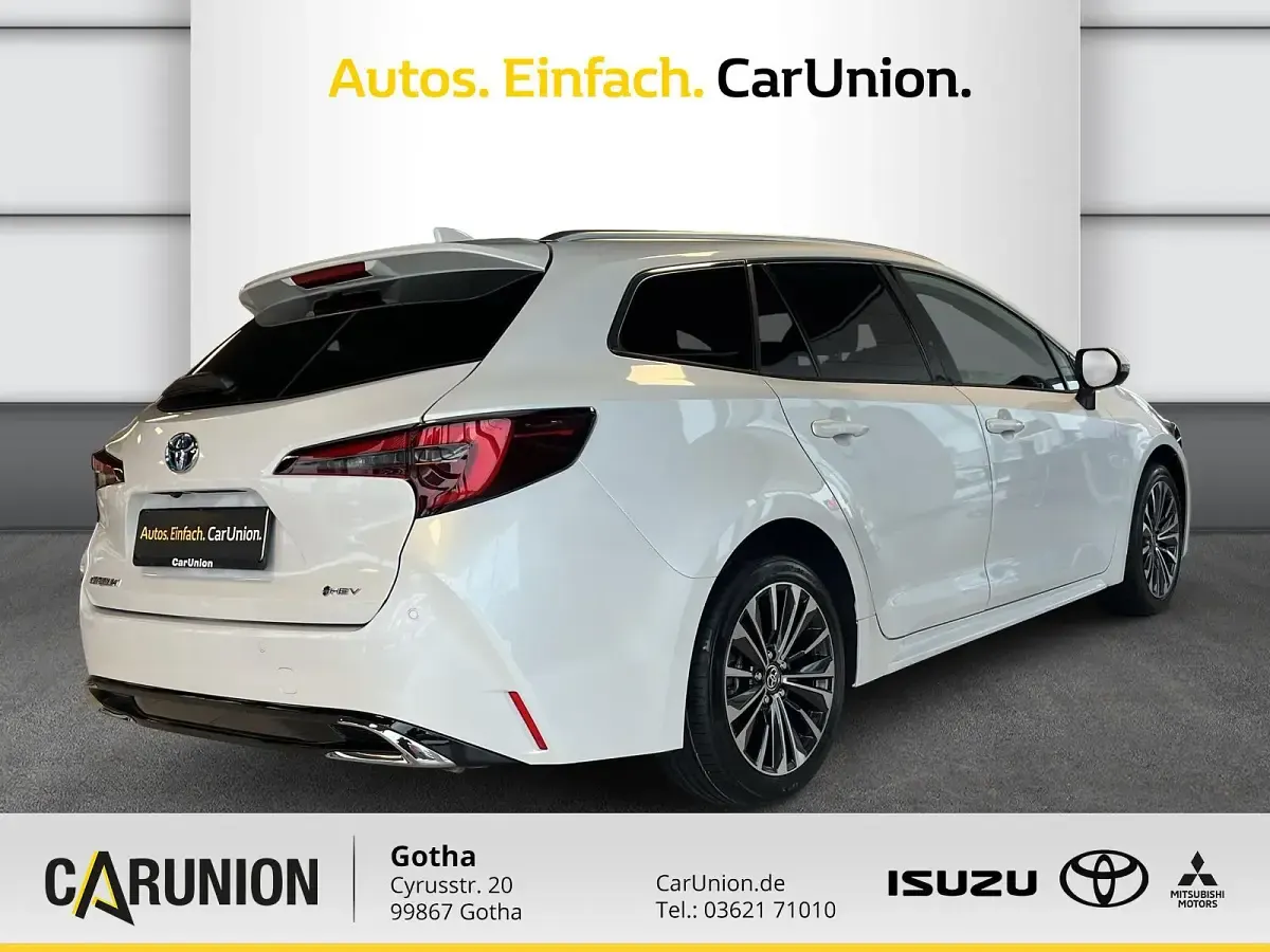 Ny Toyota Corolla 140 HK (102 kW) 2025 Hvid Sedan