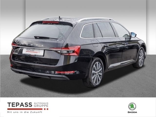Gebraucht Skoda Superb Style 150 PS (110 kW) 2023 Schwarz Kombi