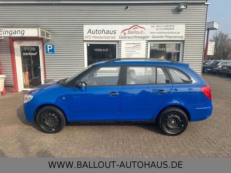 Blau Gebraucht 2008 Skoda Fabia Limousine | 650 € (Superpreis) - Bild 1/4