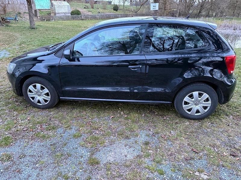 Gebraucht VW Polo Trendline 60 PS (44 kW) 2010 Schwarz Kleinwagen
