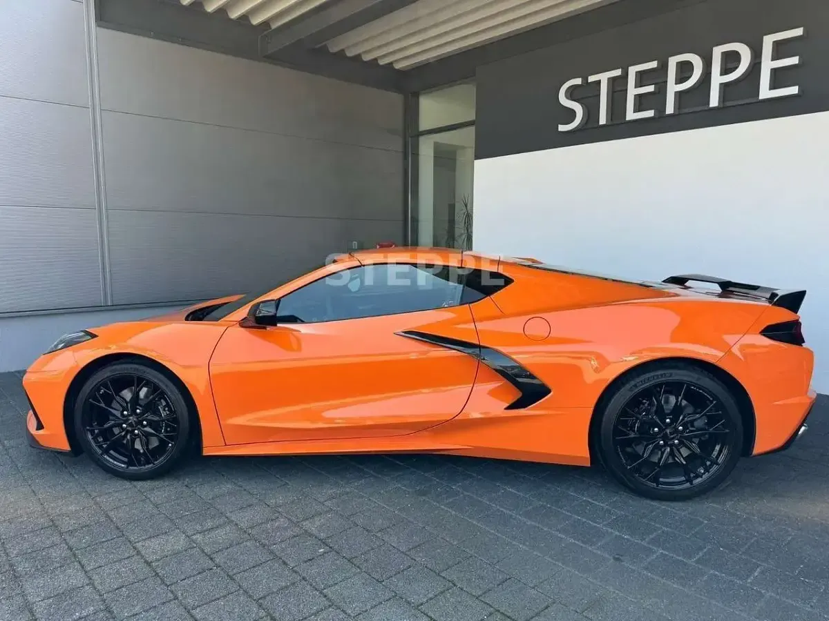 Neu Corvette Stingray 481 PS (353 kW) 2025 Amplify orange Coupé