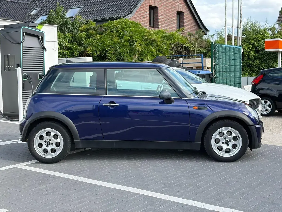 Gebraucht Mini ONE 90 PS (66 kW) 2006 Blau Kleinwagen