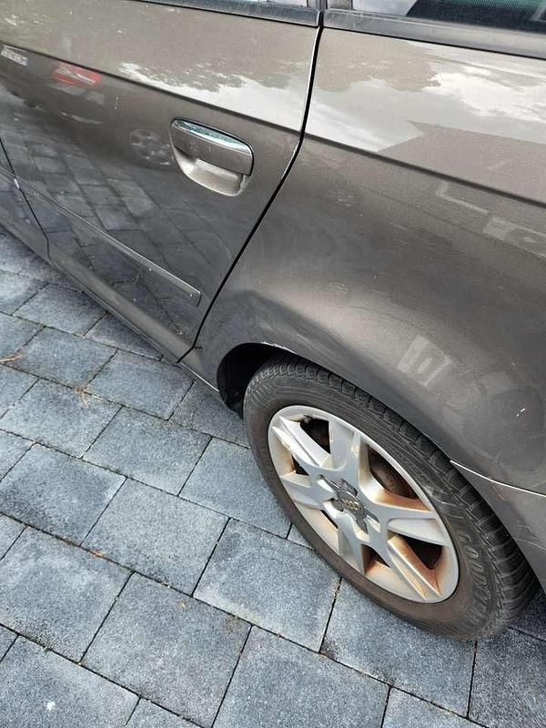 Gebraucht Audi A3 Ambition 125 PS (91 kW) 2011 Dakotagrau Kleinwagen