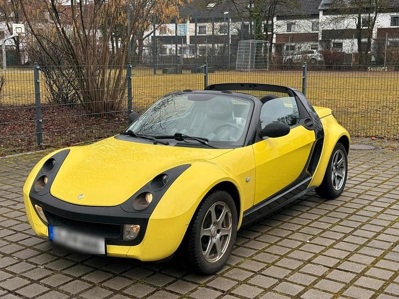 Gebraucht Smart Roadster 61 PS (44 kW) 2004 Gelb Cabrio