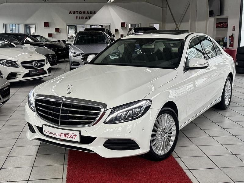 Weiß Gebraucht 2015 Mercedes C220 Luxury Limousine | 15.849 € (Guter Preis) - Bild 1/4