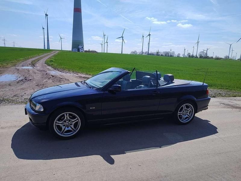 Gebraucht BMW 318 Cabriolet 143 PS (105 kW) 2002 Blau Cabrio