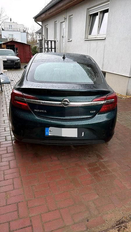 Gebraucht Opel Insignia 170 PS (125 kW) 2014 Grün Limousine