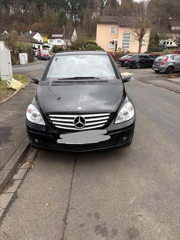 Gebraucht Mercedes B170 115 PS (84 kW) 2006 Schwarz Van / Kleinbus