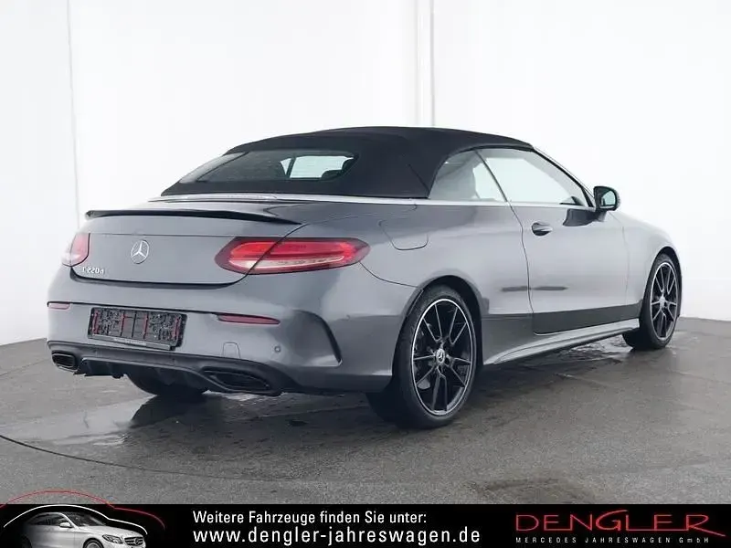 Gebraucht Mercedes C220 AMG line Plus 194 PS (142 kW) 2024 Grau Cabrio