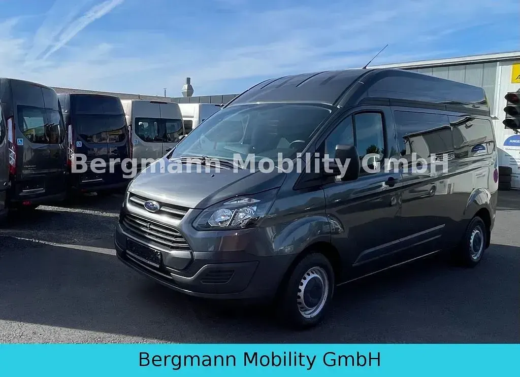 Gebraucht Ford Transit 105 PS (77 kW) 2017 Grau Van