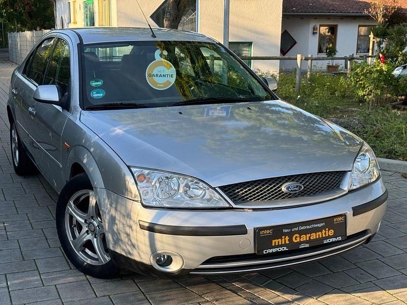Gebraucht Ford Mondeo Ambiente 145 PS (106 kW) 2001 Grau Limousine