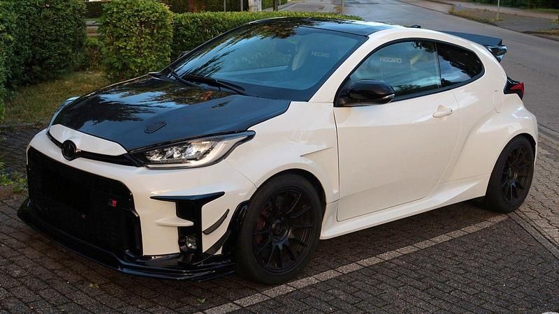 Gebraucht Toyota Yaris 261 PS (191 kW) 2022 Weiß Kleinwagen