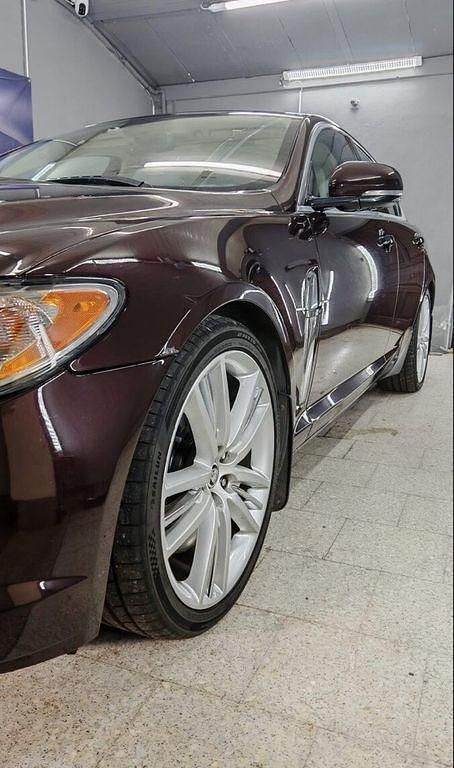 Gebraucht Jaguar XF 385 PS (283 kW) 2010 Braun Limousine