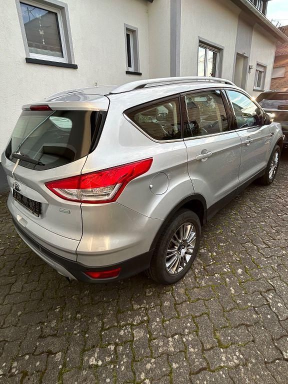 Gebraucht Ford Kuga SYNC Edition 150 PS (110 kW) 2014 Silber SUV