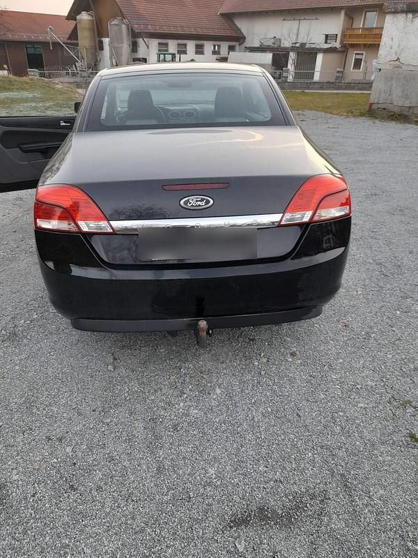 Gebraucht Ford Focus Cabriolet 100 PS (73 kW) 2008 Schwarz Cabrio