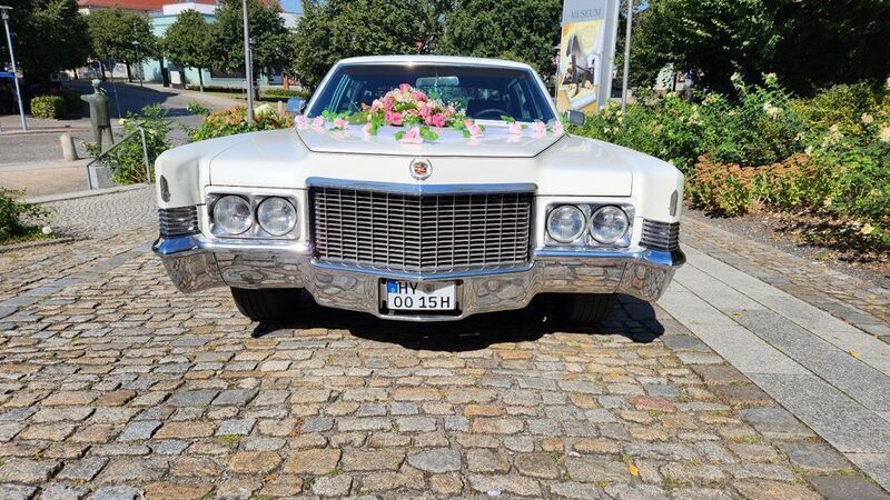 Gebraucht Cadillac Fleetwood Brougham 375 PS (275 kW) 1970 Weiß Limousine