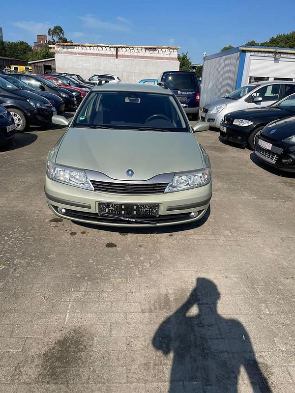 Gebraucht Renault Laguna II 134 PS (98 kW) 2003 Gelb Kombi