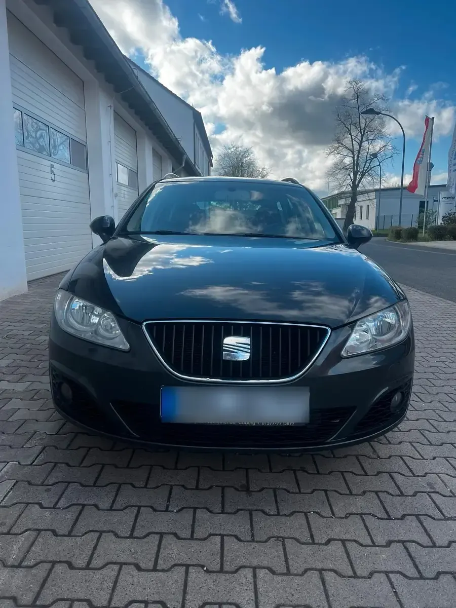 Gebraucht Seat Exeo 143 PS (105 kW) 2010 Grau Kombi