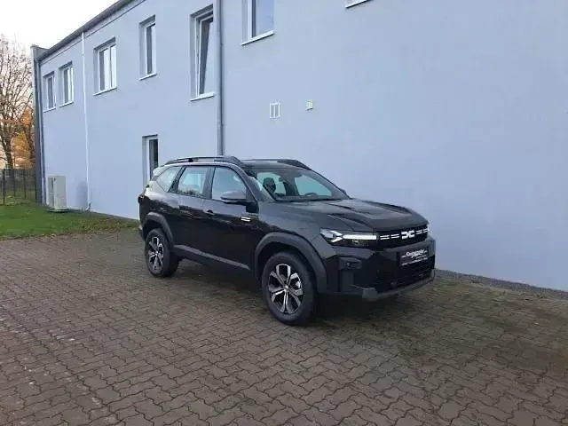 Neu Dacia Bigster Expression 140 PS (102 kW) 2026 Schwarz SUV