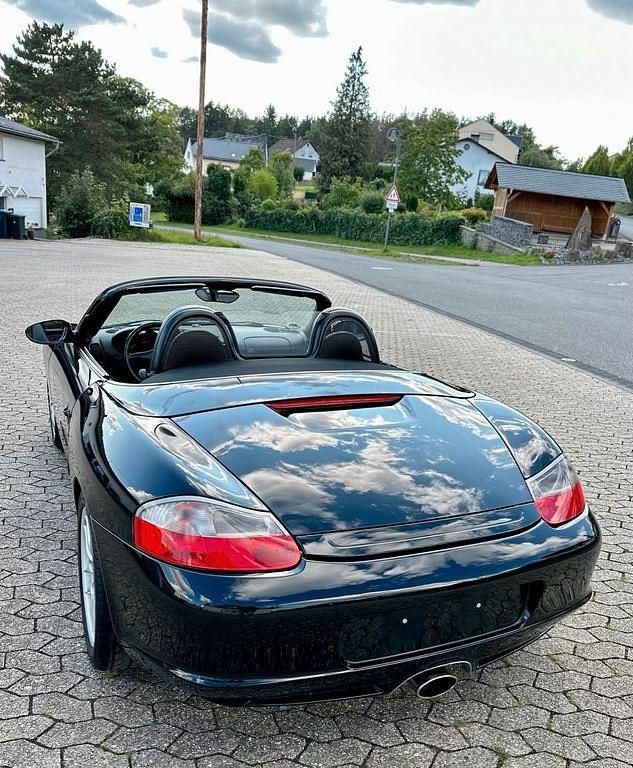 Second-hand Porsche Boxster 228 CP (167 kW) 2003 Negru Cabrio