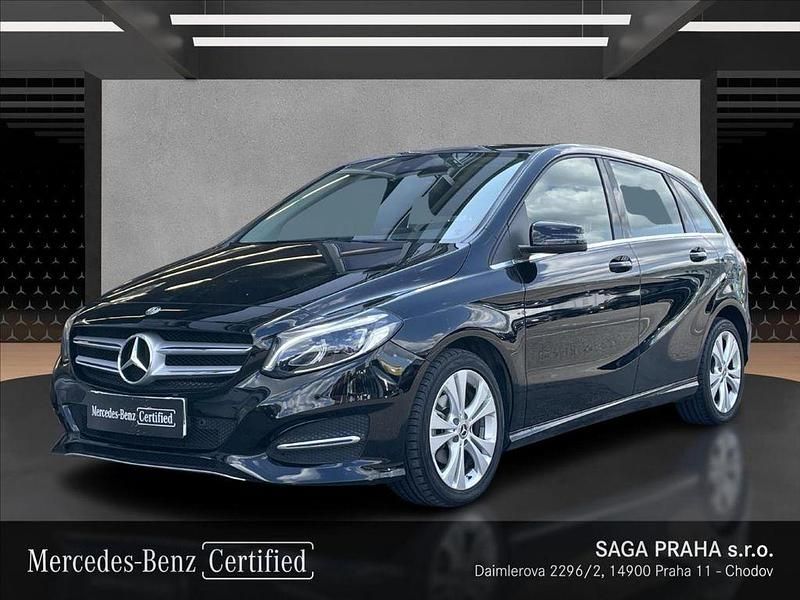 Schwarz Gebraucht 2018 Mercedes B180 Urban Van / Kleinbus | 16.373 € (Guter Preis) - Bild 1/4