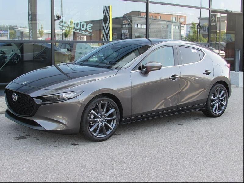 Neu Mazda 3 Center-Line 140 PS (102 kW) 2025