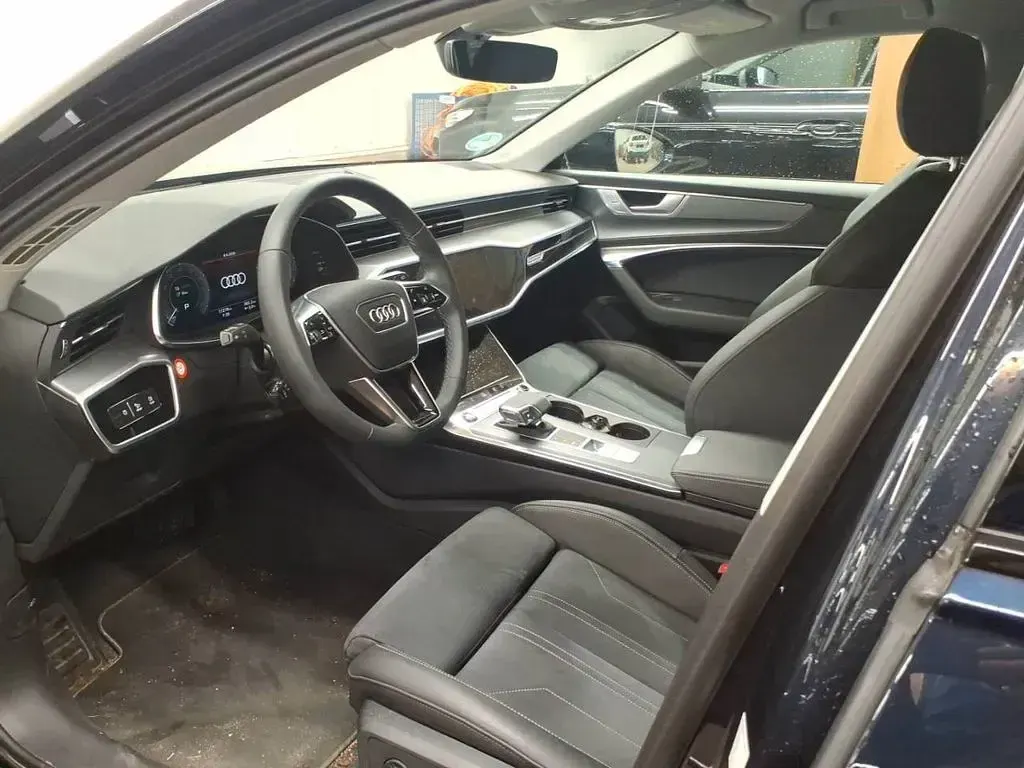 Gebraucht Audi A6 S-Line 299 PS (219 kW) 2025 Blau Kombi