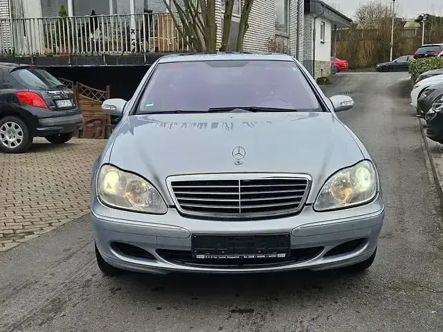 Gebraucht Mercedes S500 306 PS (225 kW) 2003 Blau Limousine