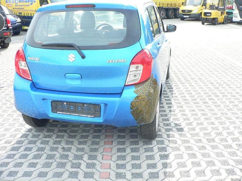 Gebraucht Suzuki Celerio 68 PS (50 kW) 2018 Blau Kleinwagen