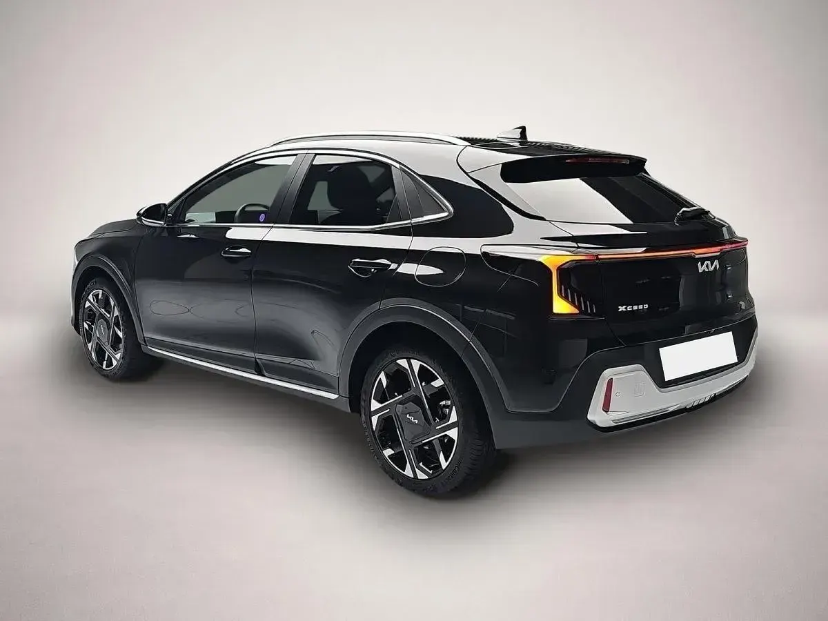 Neu Kia XCeed Spirit 179 PS (131 kW) 2026 Manufacturer SUV