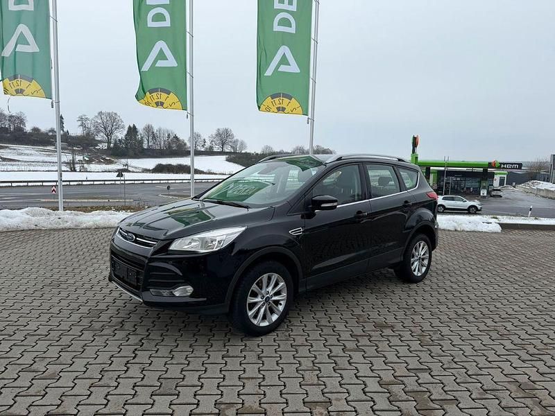 Gebraucht Ford Kuga SYNC Edition 179 PS (131 kW) 2016 Schwarz SUV