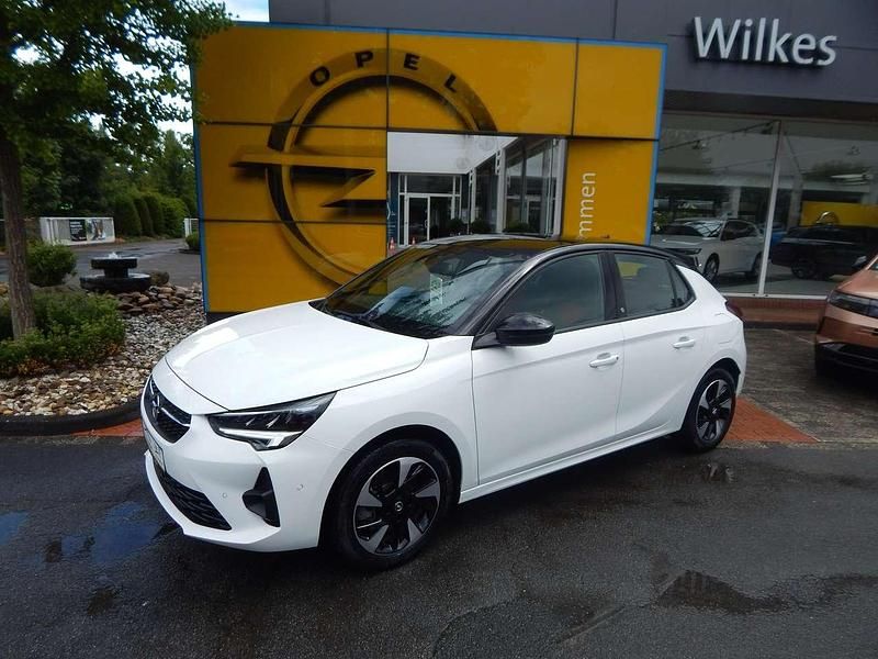 Weiß Gebraucht 2022 Opel Corsa-e GS Line Kleinwagen | 18.890 € (Fairer Preis) - Bild 1/4