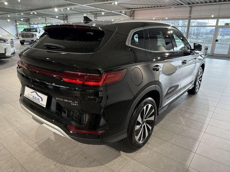 Neu BYD Seal U Boost 218 PS (160 kW) 2026 Schwarz SUV
