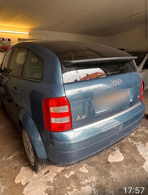 Second-hand Audi A2 75 CP (55 kW) 2003 Albastru Hatchback