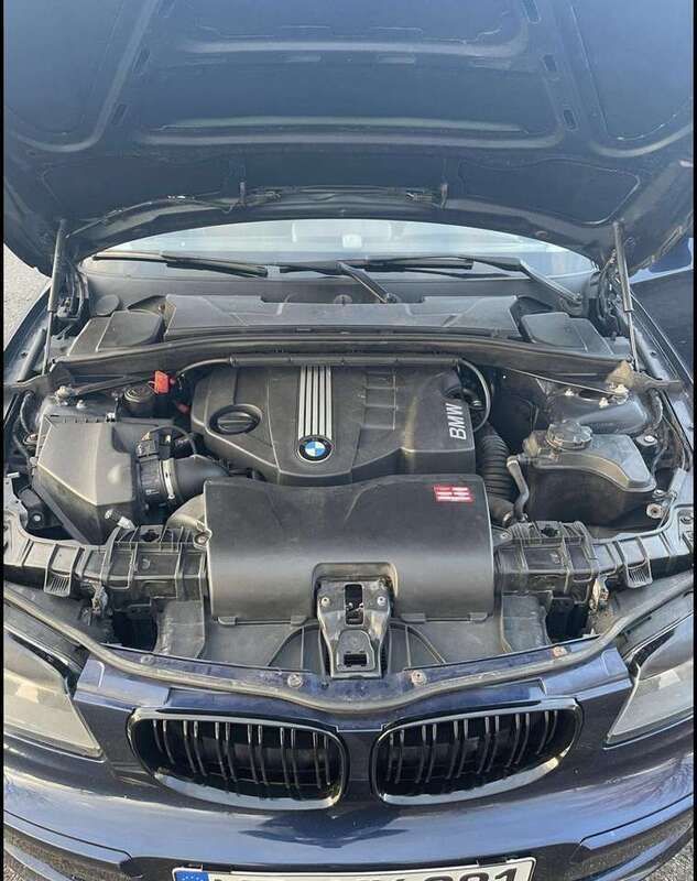 Blau Gebraucht 2010 BMW M1 Coupé | 3.900 € - Bild 1/4