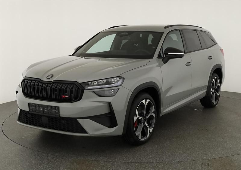 Graphite grau metallic Neu 2025 Skoda Kodiaq RS SUV | 54.445 € (Fairer Preis) - Bild 1/4